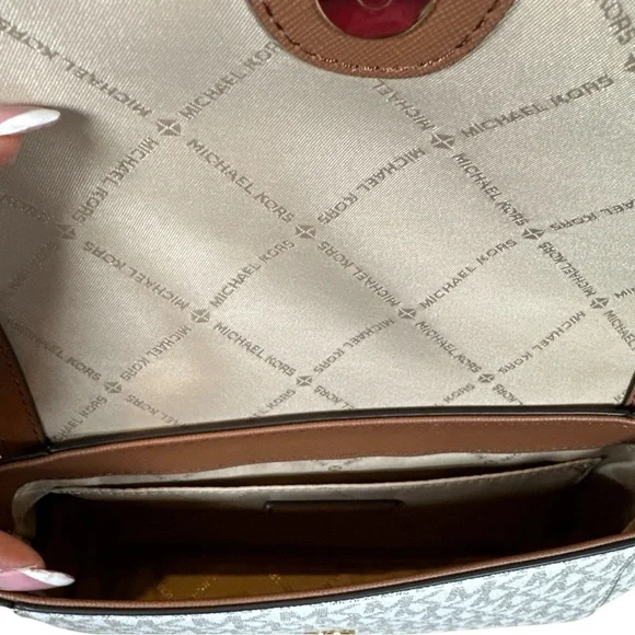 MICHAEL Michael Kors NWT Jet Set Convertible Pouchette Crossbody - Picture 8 of 13